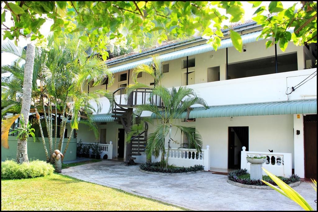 Mount Villa Dehiwala-Mount Lavinia Екстериор снимка